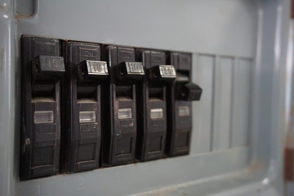 9 Reasons Your Lights Are Flickering and Ways to Respond