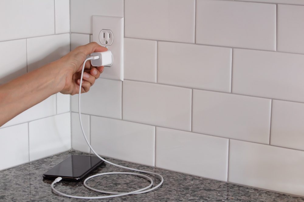 3 Signs of a Burning Electrical Outlet