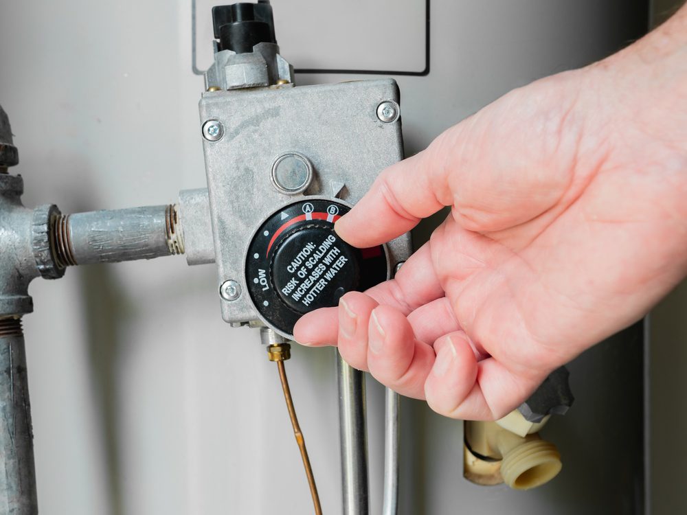 How to Test a Water Heater Thermostat
